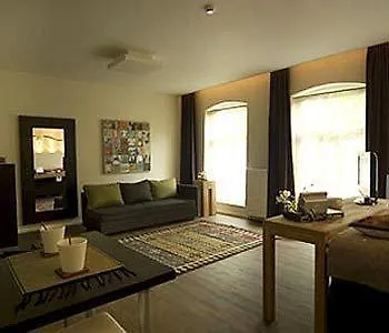 Szálloda A Small 4*